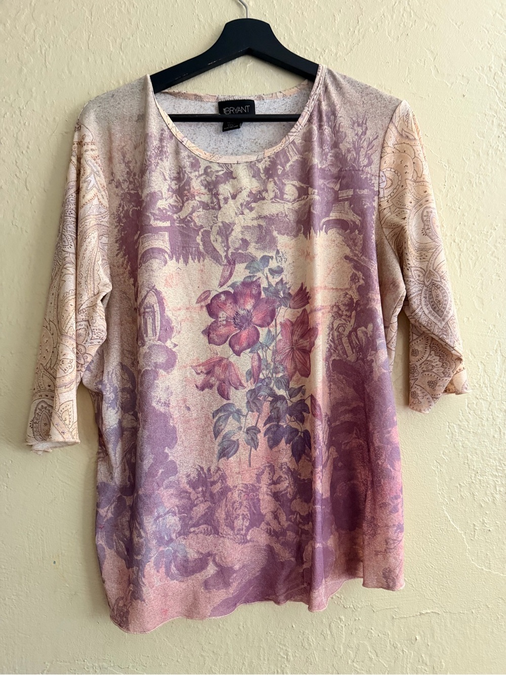 Scoop Neck Floral Print Women's Top in Mauve and Cream